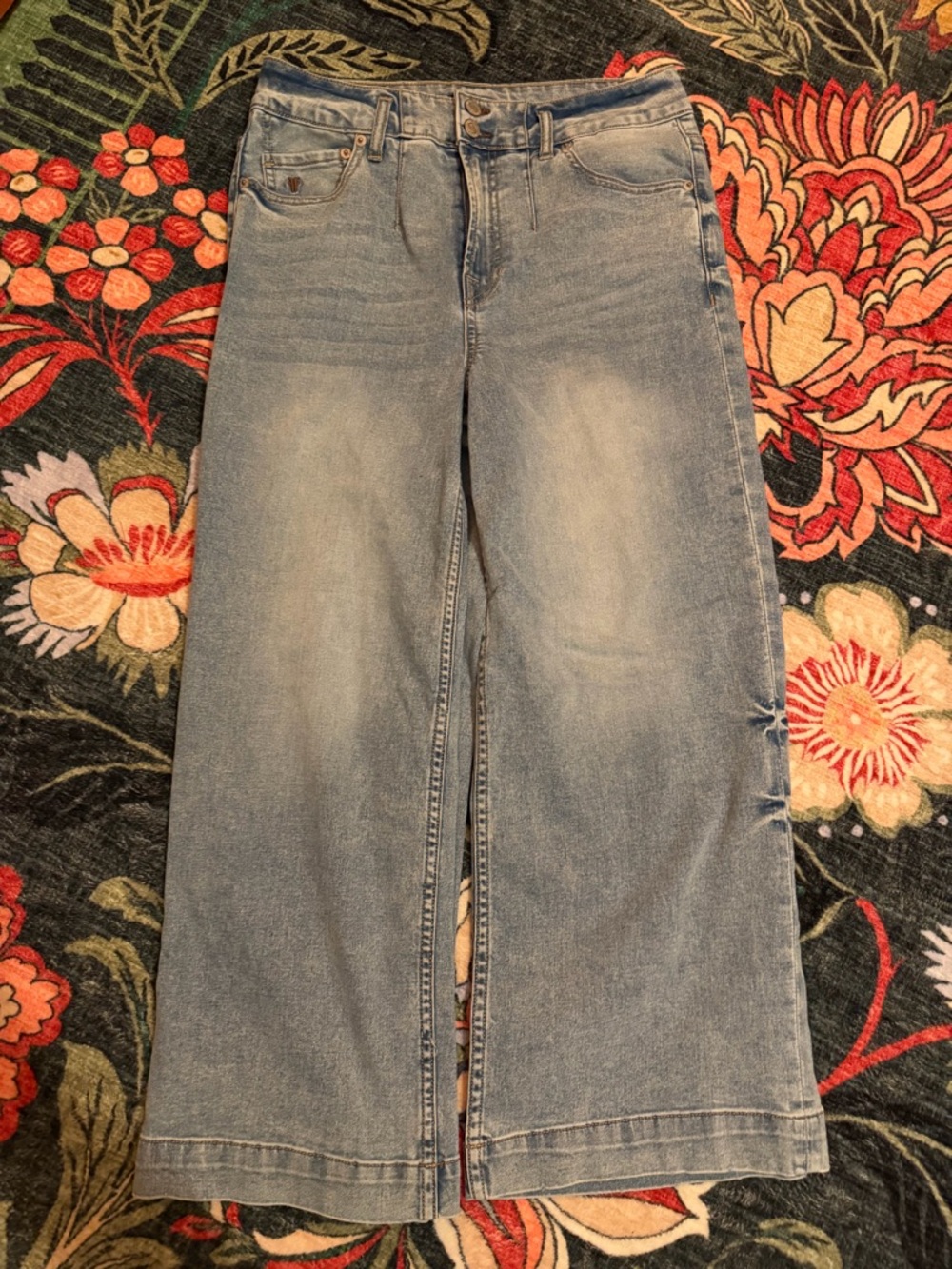 Frye Wide Leg Crop Jeans Size 27 Light Wash High Rise Denim